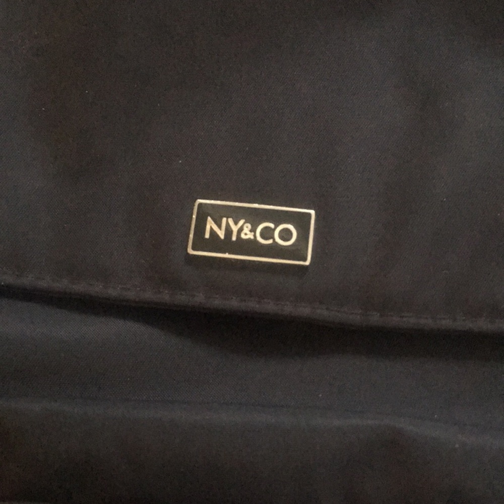 Purses - Picture 2 of 5